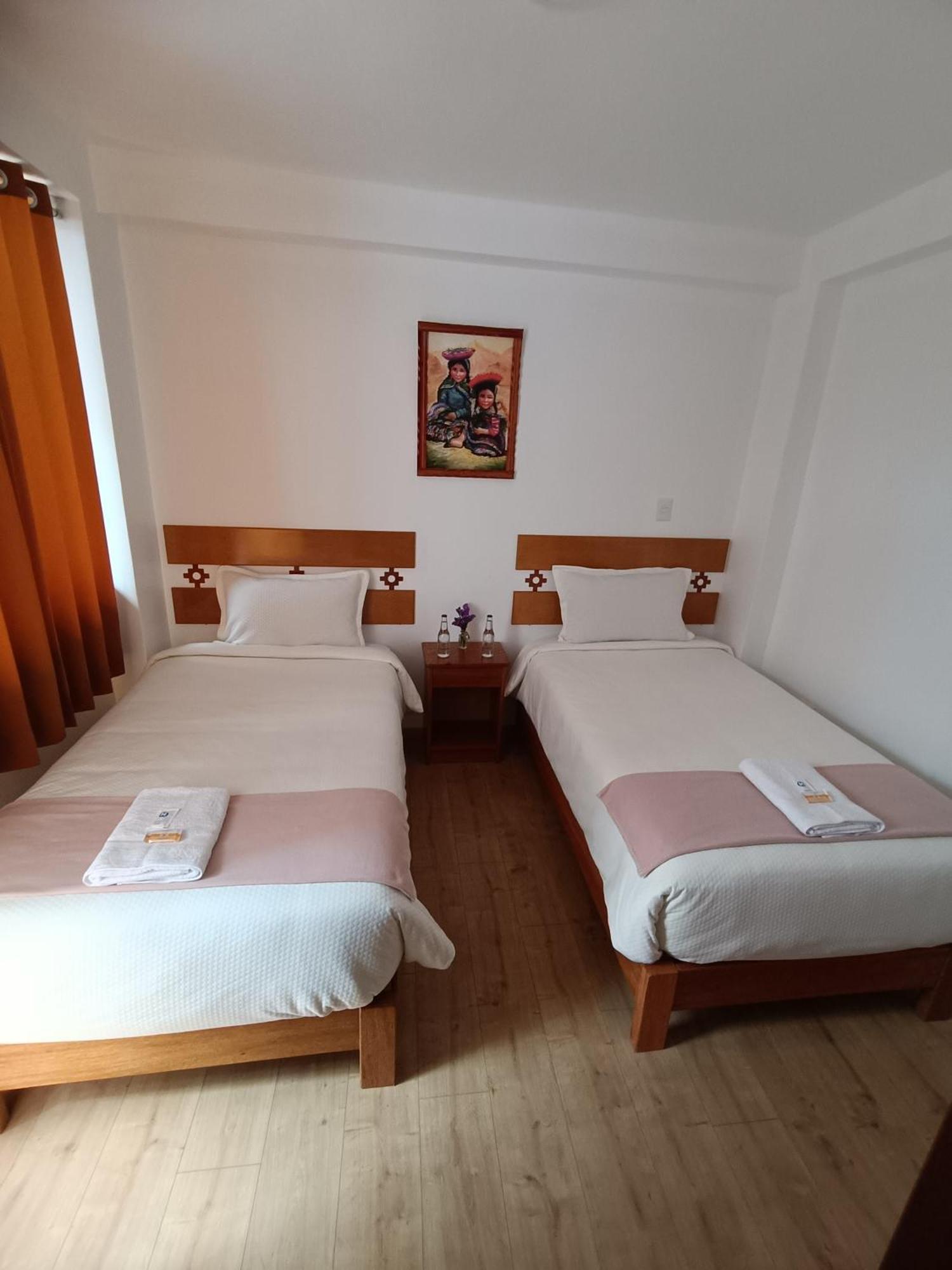Hotel Qente Wings Ollantaytambo Esterno foto