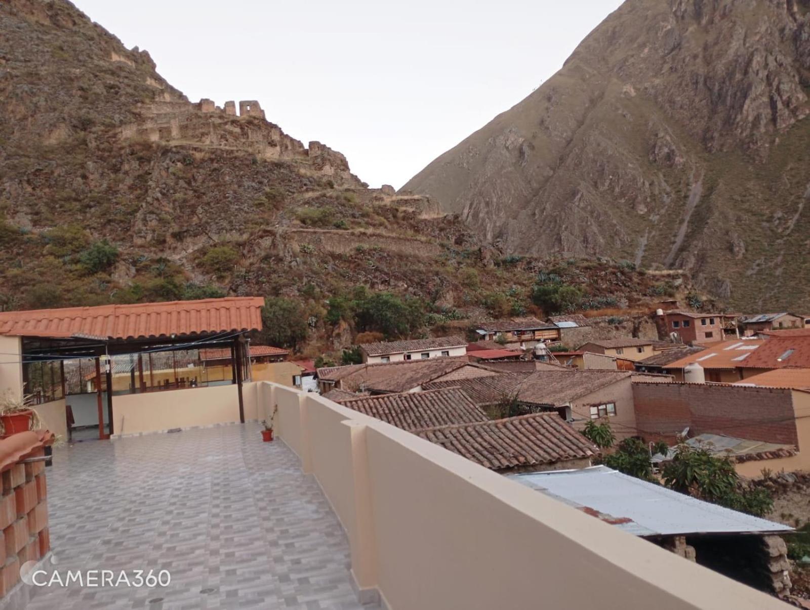 Hotel Qente Wings Ollantaytambo Esterno foto