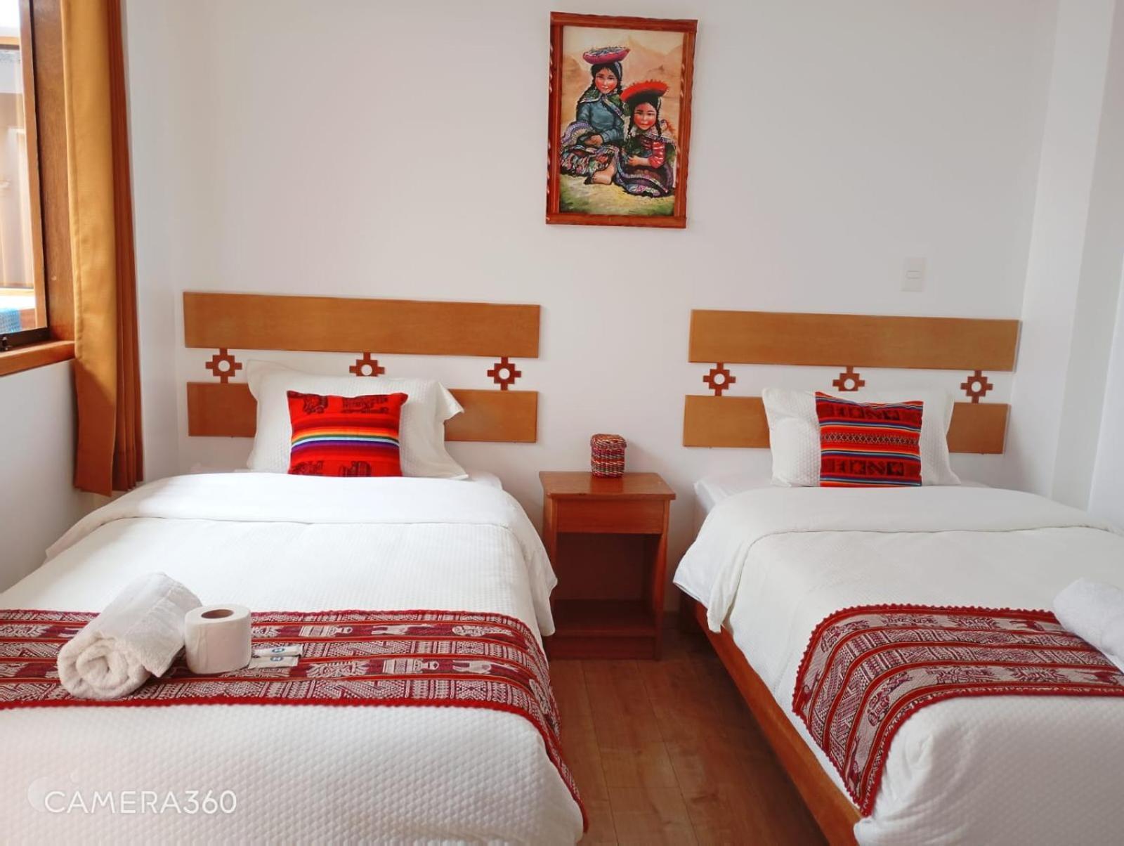 Hotel Qente Wings Ollantaytambo Esterno foto